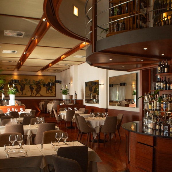 Giglio Rosso restaurant in Milan