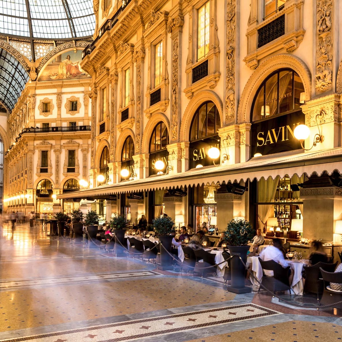 Savini restaurant in Milan